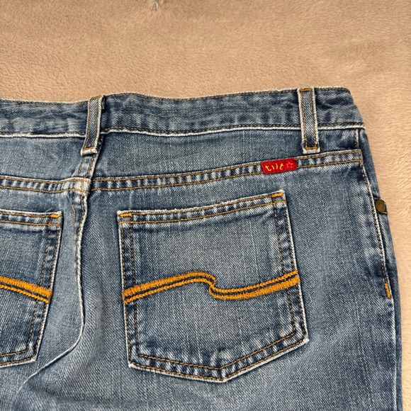 Vintage Y2K Tilt Flared Jean Womens 1 Blue Denim Raw Hem Low Rise Medium Wash - Picture 3 of 9